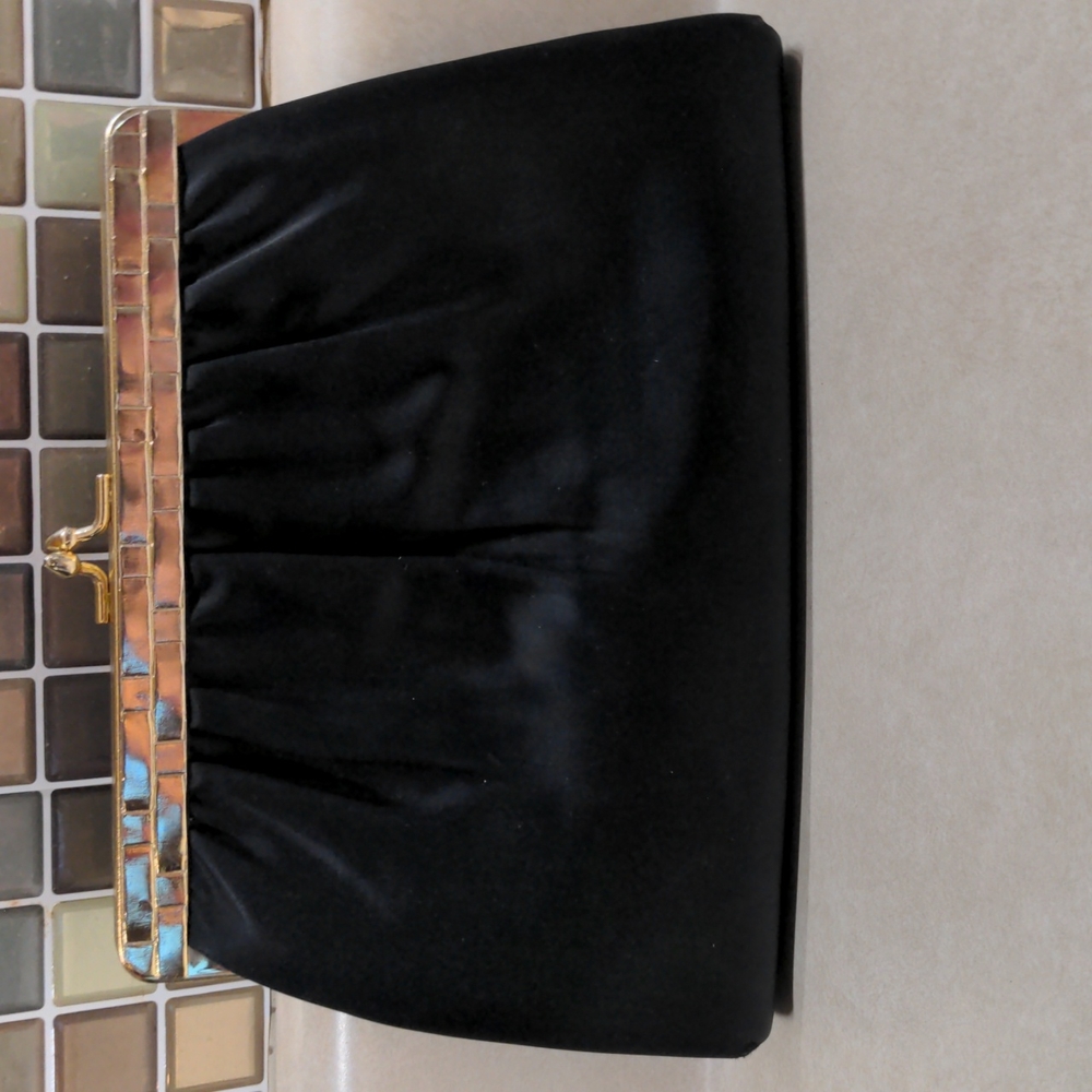 Vintage purse